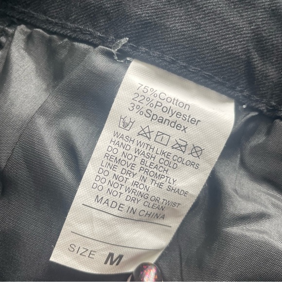 Distressed “Buckle” Jeans - Picture 3 of 3